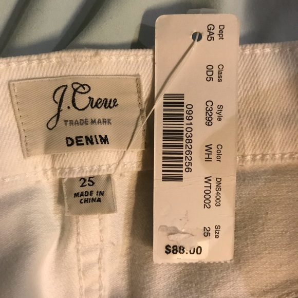 π€π€π€πHP 1/12/22ππ€π€π€J. Crew White Denim Pencil skirt, Size 25 - Picture 2 of 6